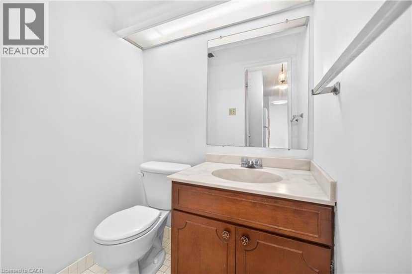 222 JACKSON Street W Unit# 1405 — photo 35 of 40