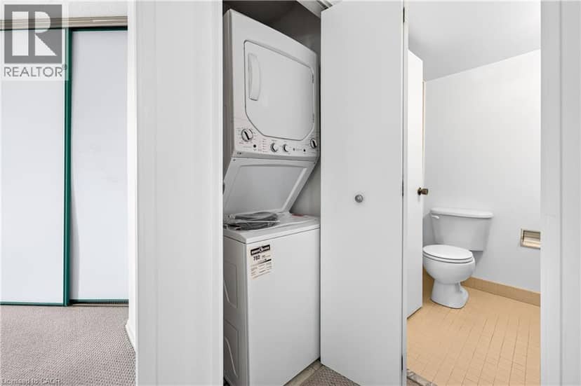 222 JACKSON Street W Unit# 1405 — photo 32 of 40