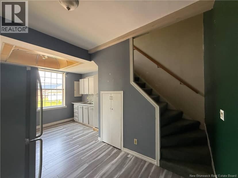 7 Woodlawn Road — photo 6 of 21