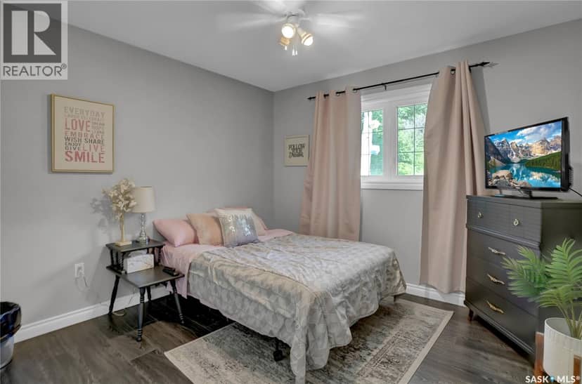 28 Alice CRESCENT — photo 40 of 40