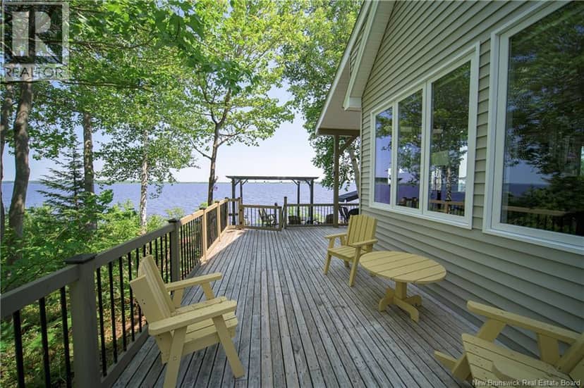 72 Cottage Road — photo 10 of 40