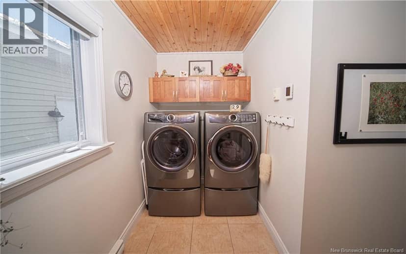 72 Cottage Road — photo 17 of 40