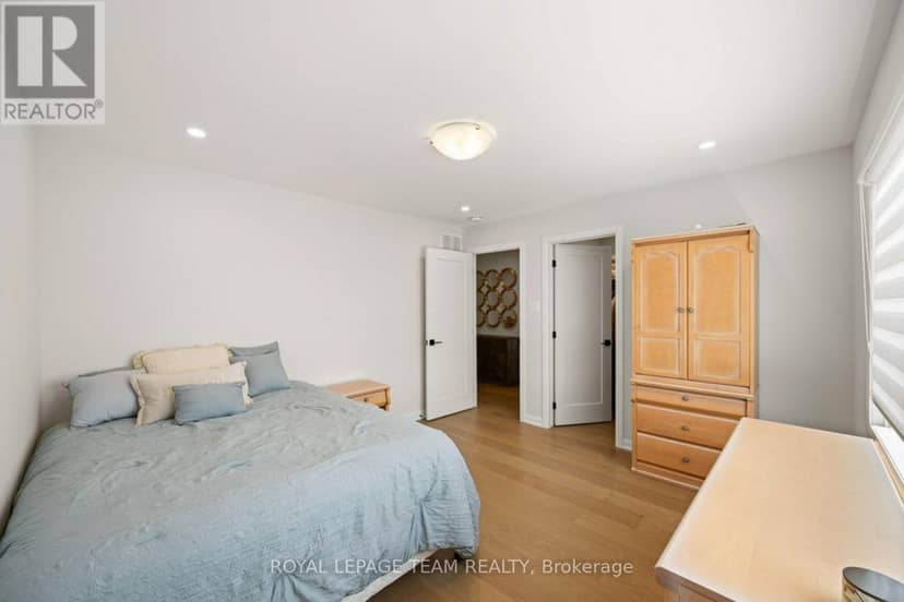 58 Yacht Terrace — photo 38 of 40
