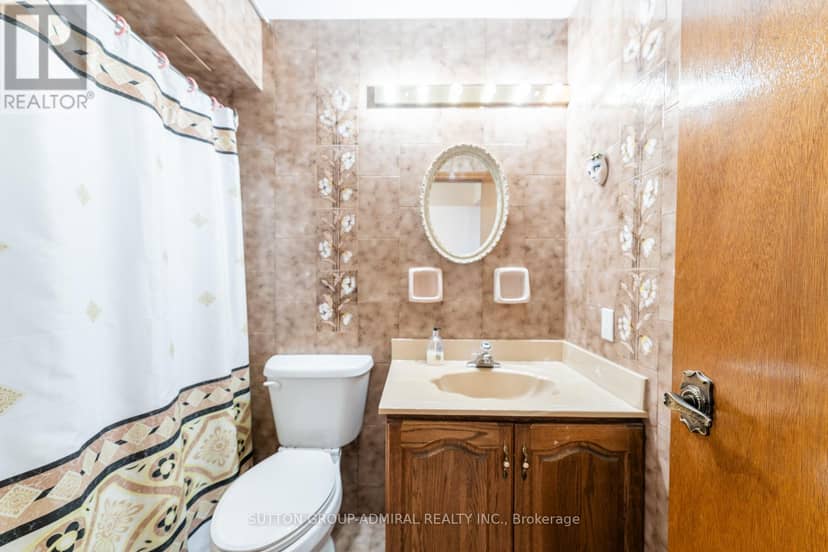 48 Weldrick Road W — photo 11 of 40