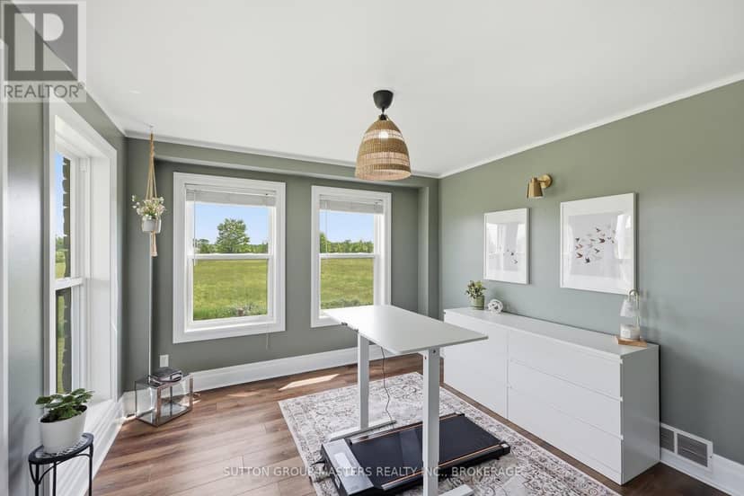 5052 Bradford Road — photo 7 of 40