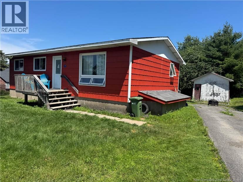 7 Donlyn Drive — photo 14 of 18