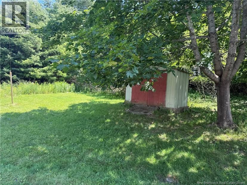 7 Donlyn Drive — photo 15 of 18
