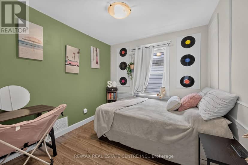 220 Paling Avenue — photo 23 of 40