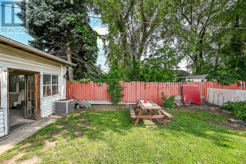220 Paling Avenue — photo 35 of 40