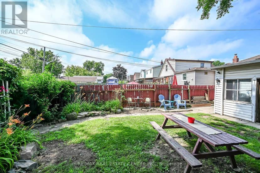 220 Paling Avenue — photo 36 of 40