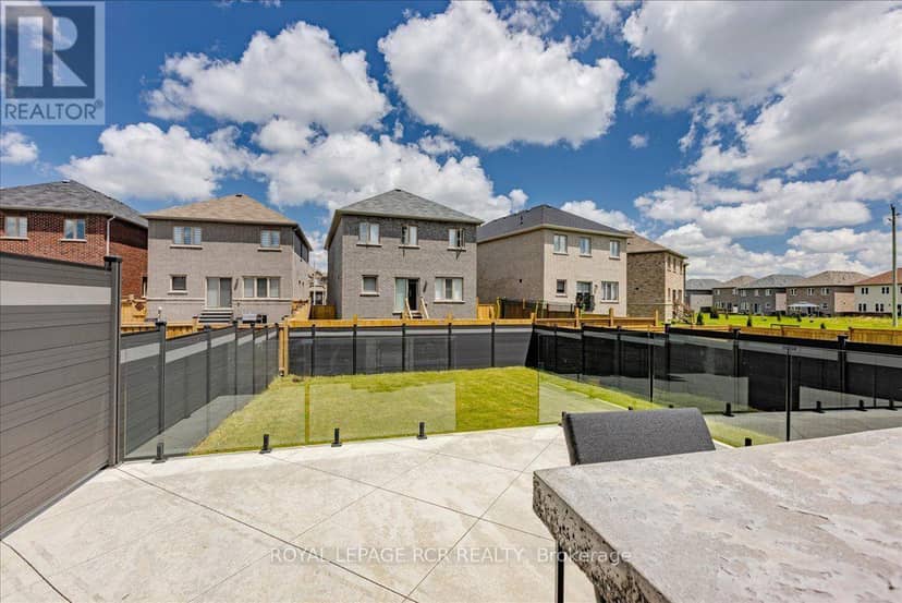 196 Werry Avenue — photo 32 of 40