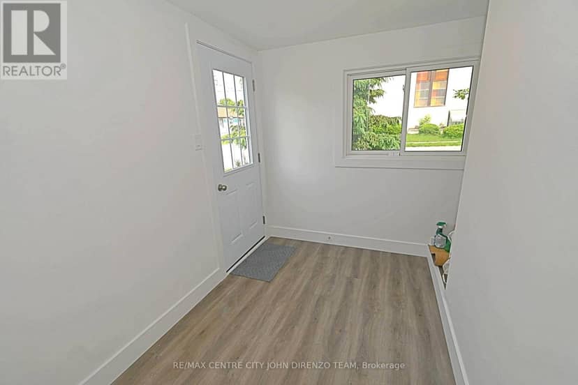 52 Woodworth Avenue — photo 10 of 24