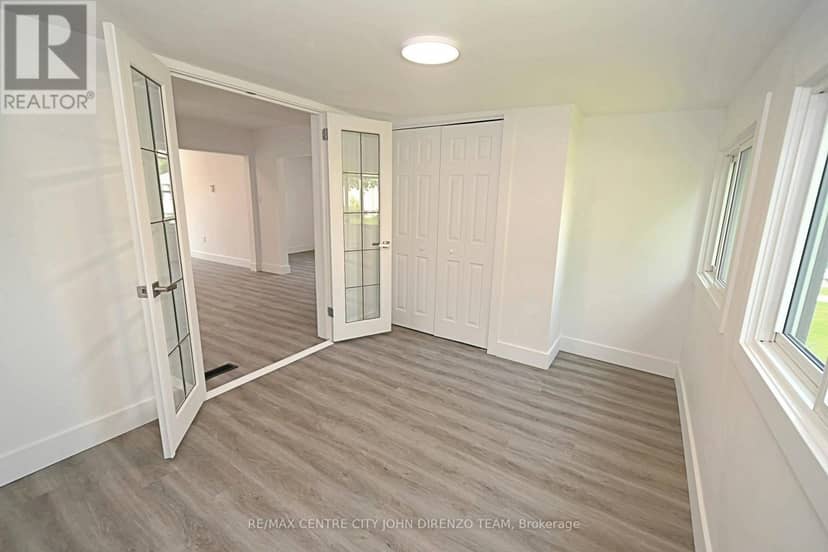 52 Woodworth Avenue — photo 3 of 24