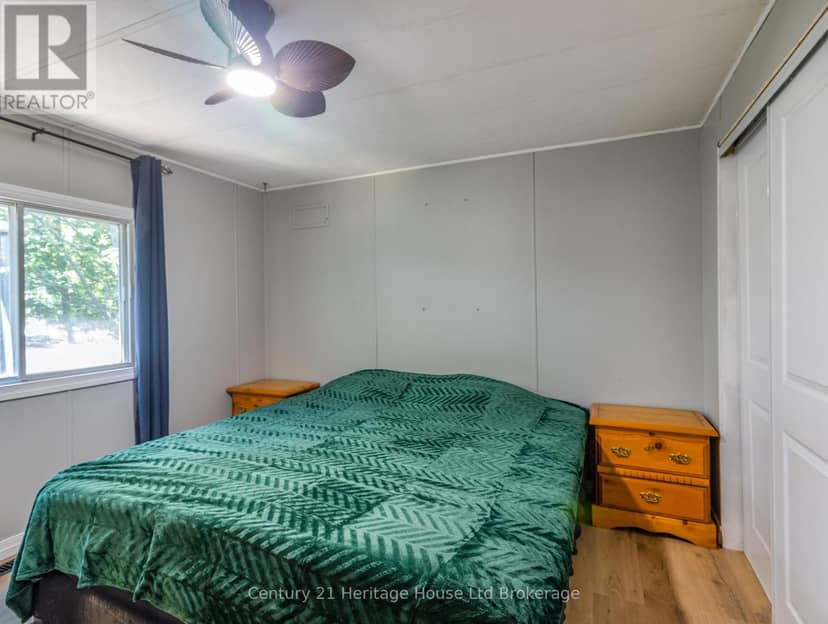 4 Centre Rd - 596101 Oxford 59 Road — photo 15 of 21