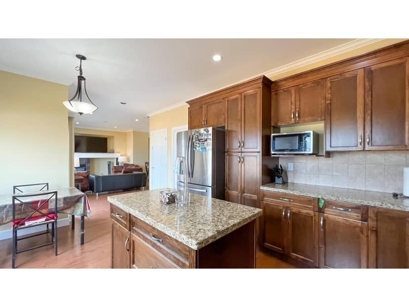 5942 165A STREET, Surrey, photo 4