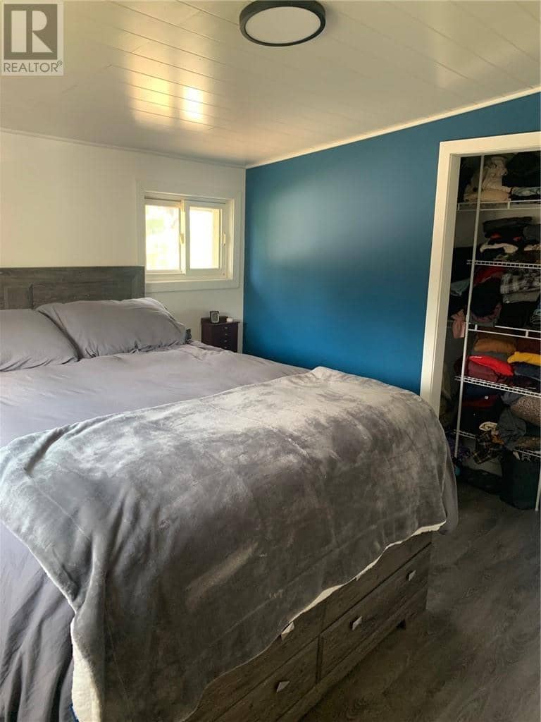 113 Nagy Bay Rd — photo 16 of 40