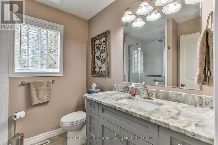 232 Brock Street — photo 22 of 40