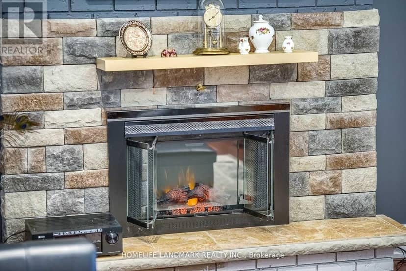 1703 Shadybrook Drive — photo 11 of 26