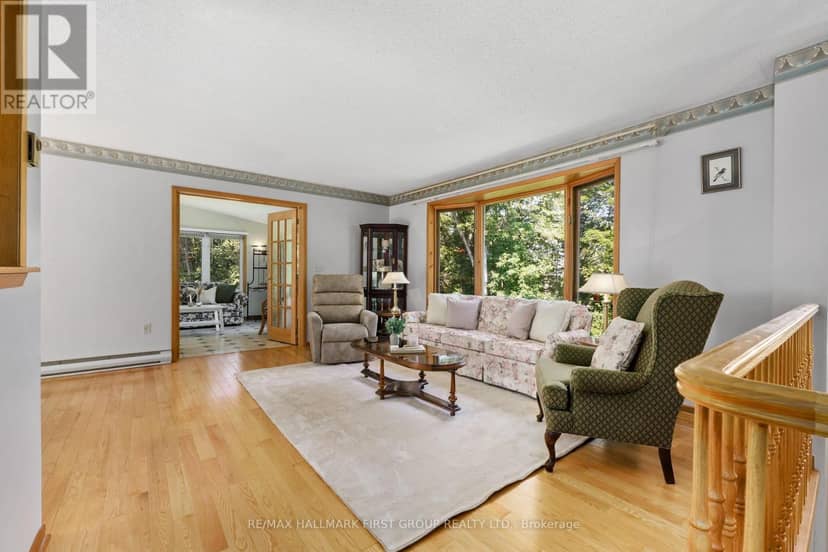 35 Crowe Bay Heights — photo 7 of 40
