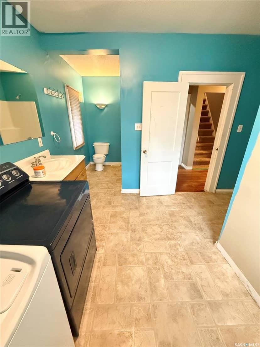 431 Qu'appelle STREET — photo 14 of 26