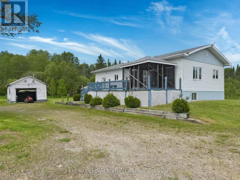 Moonbeam - 45A Chain Of Lakes Road, Kapuskasing, photo 3