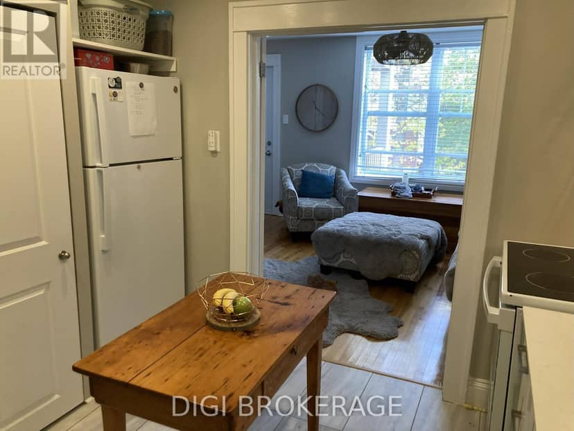 11 #'S1-3; 13 #'S 1-3 - 11&13 Acacia Avenue, Ottawa, photo 5