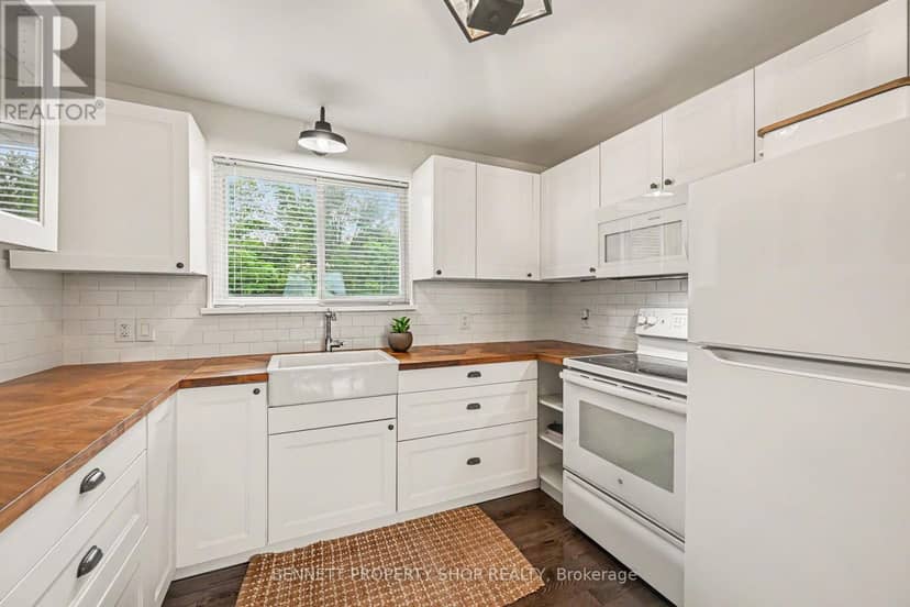 102 Moorhead Drive, Ottawa, photo 8