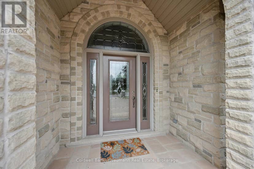 33 Cassin Court — photo 6 of 40