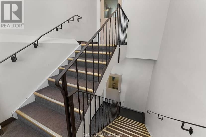 29 Laren Street — photo 25 of 40