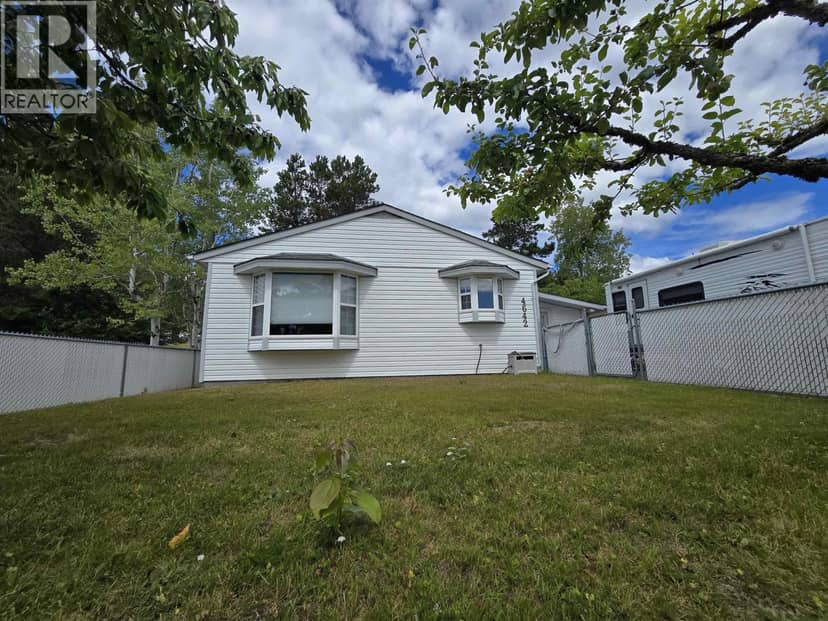 4642 WEBER STREET, Terrace