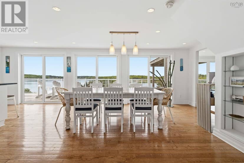 1580 Second Peninsula Road — photo 14 of 40