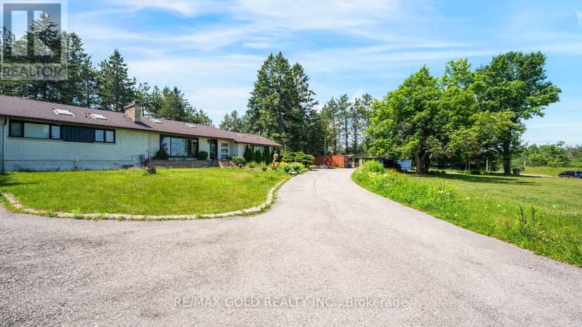 4680 Penetanguishene Road, Springwater, photo 2