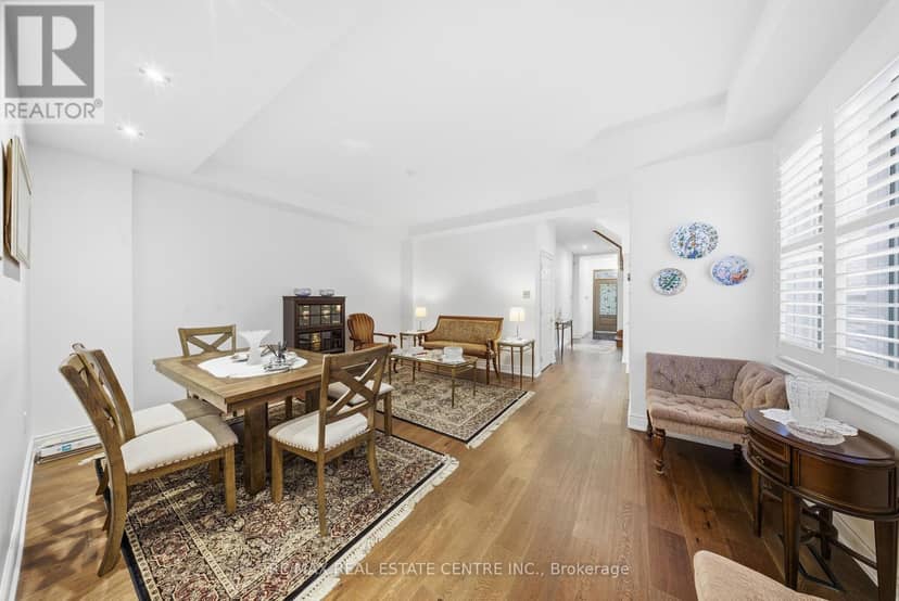 8 Bristlewood Crescent — photo 16 of 40