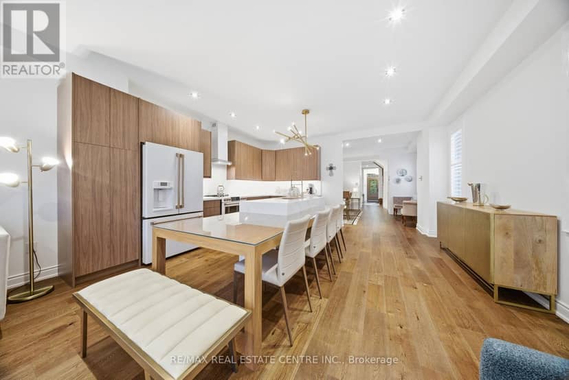 8 Bristlewood Crescent — photo 24 of 40