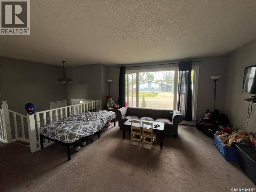 234 1A Avenue — photo 3 of 24