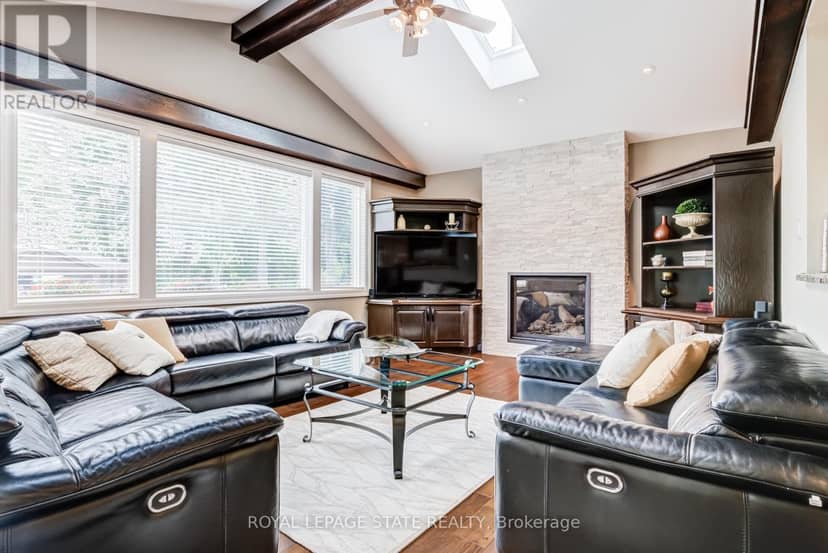 994 Courtland Drive — photo 14 of 40