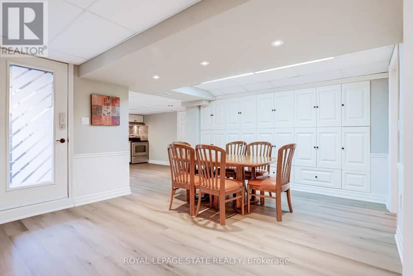 994 Courtland Drive — photo 32 of 40