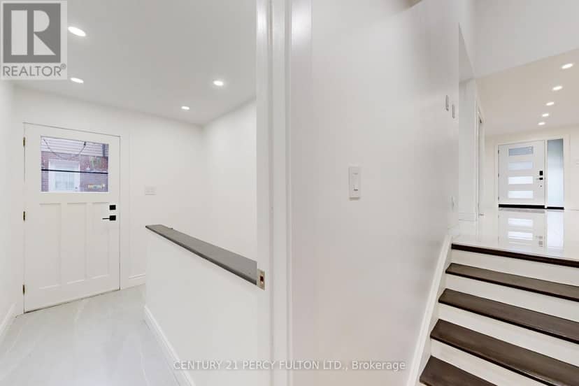 78 Agincourt Drive — photo 19 of 40