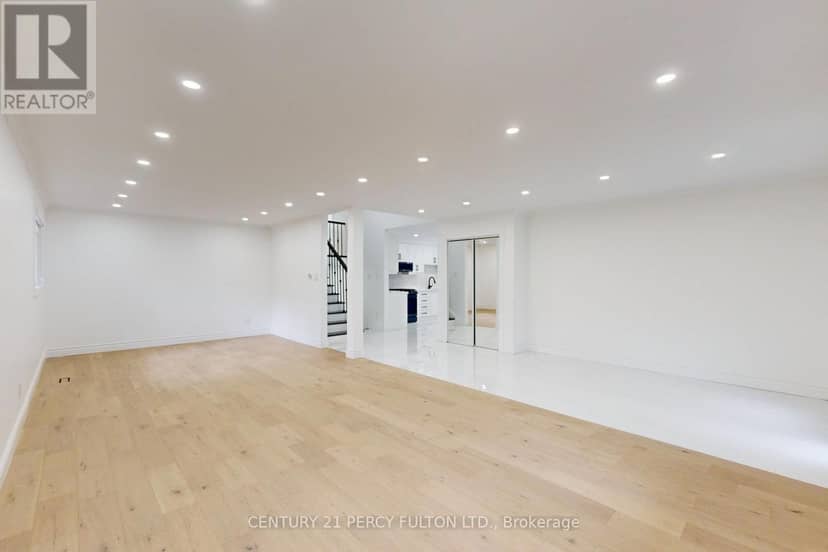 78 Agincourt Drive, Toronto, photo 5