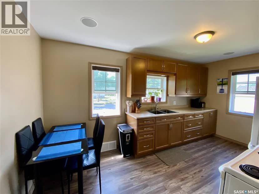 120 3rd STREET W, Carnduff, photo 7