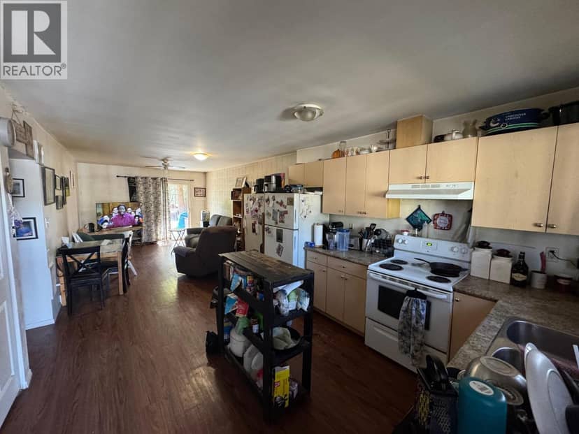 2290 Blair Street, Merritt, photo 4