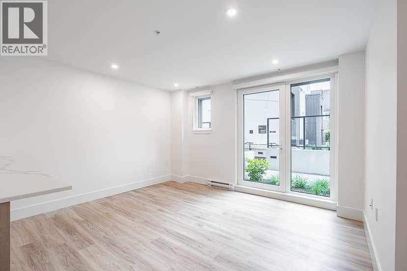 109 2085 E 1ST AVENUE, Vancouver, photo 3