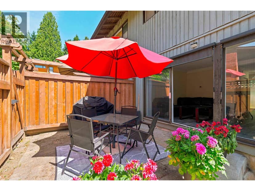 3023 CENTAURUS DRIVE, Burnaby, photo 2