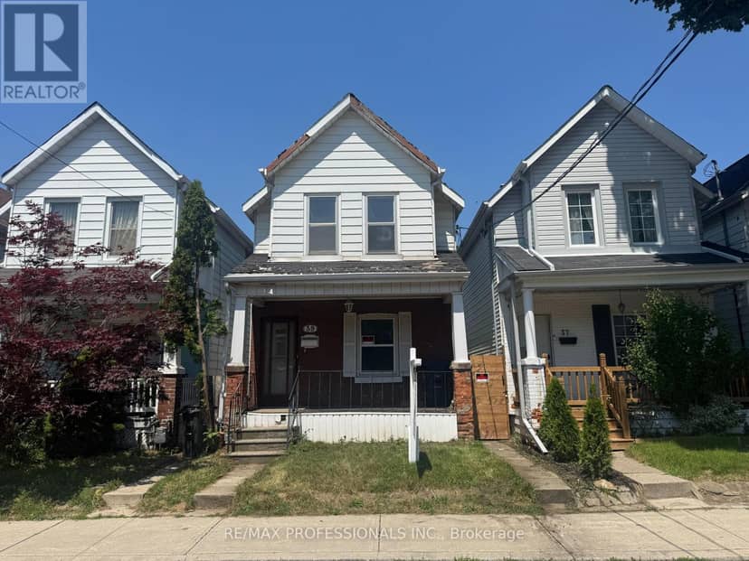 39 Holley Avenue — photo 2 of 32