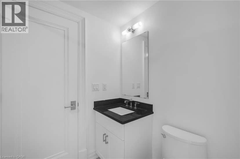 2060 LAKESHORE Road Unit# 605 — photo 19 of 33