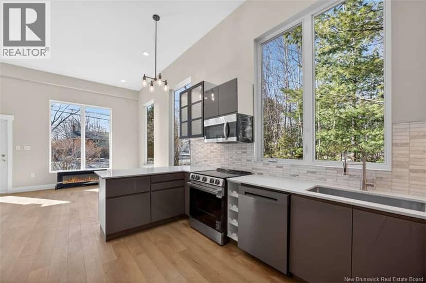 24 Murray Avenue — photo 8 of 40