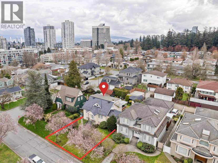 5878 ARLINGTON STREET, Vancouver, photo 2