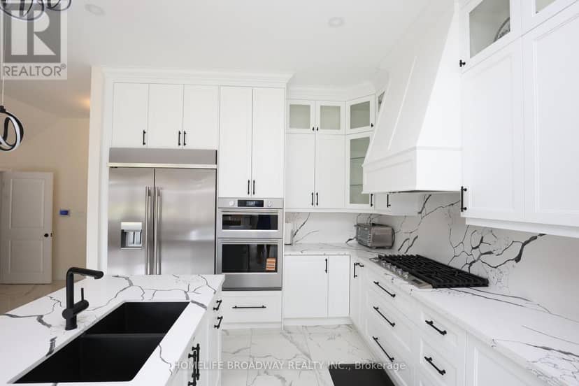 11 David Dunlap Boulevard, Richmond Hill, photo 4