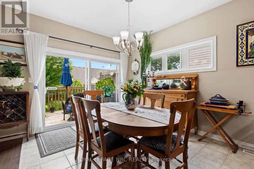 15 Fisher Drive — photo 6 of 32