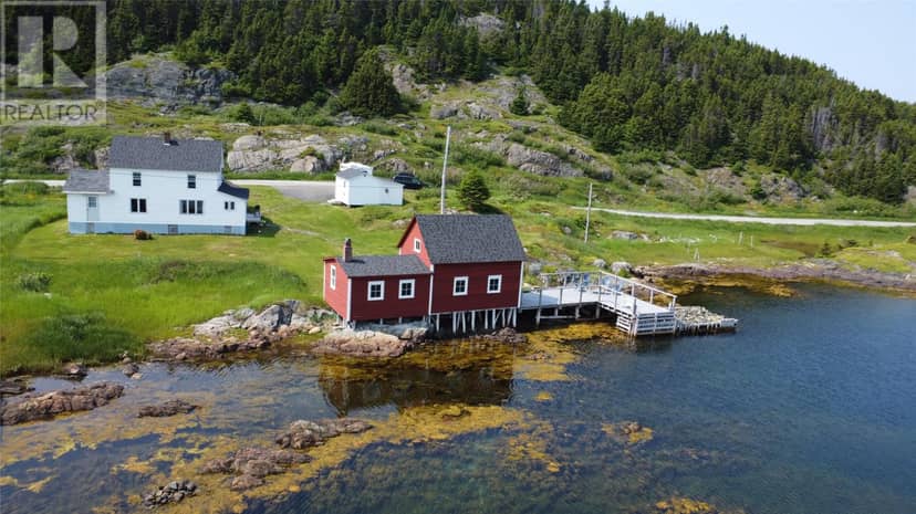 18 Salt Harbour Road — photo 1 of 40